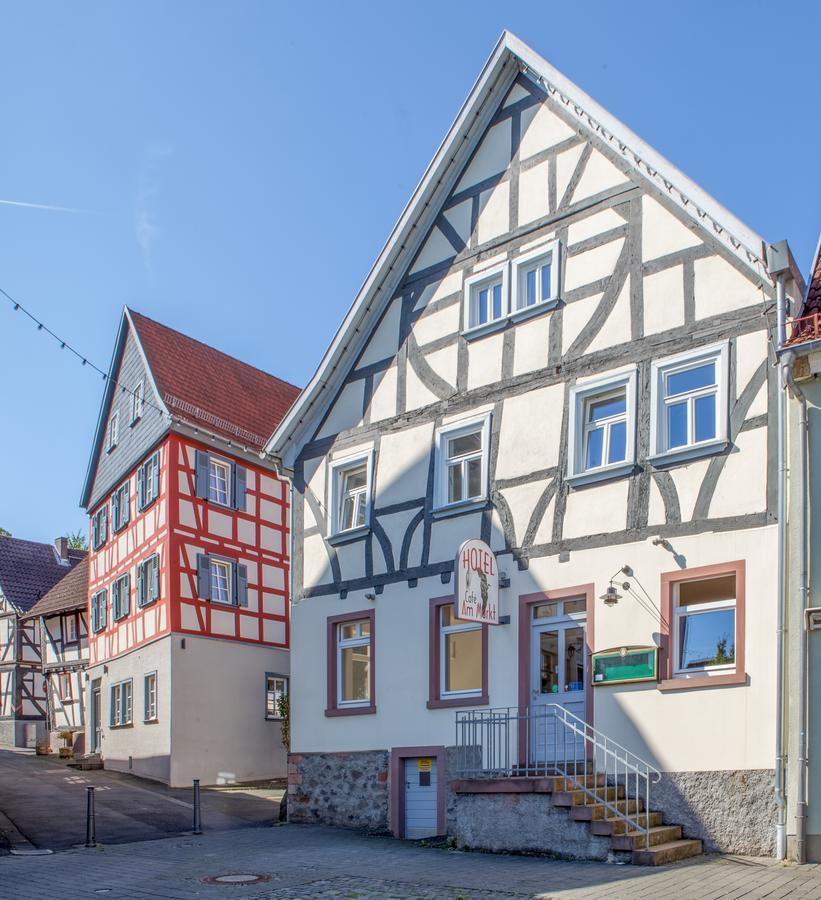 Hotel Am Markt Hungen Luaran gambar